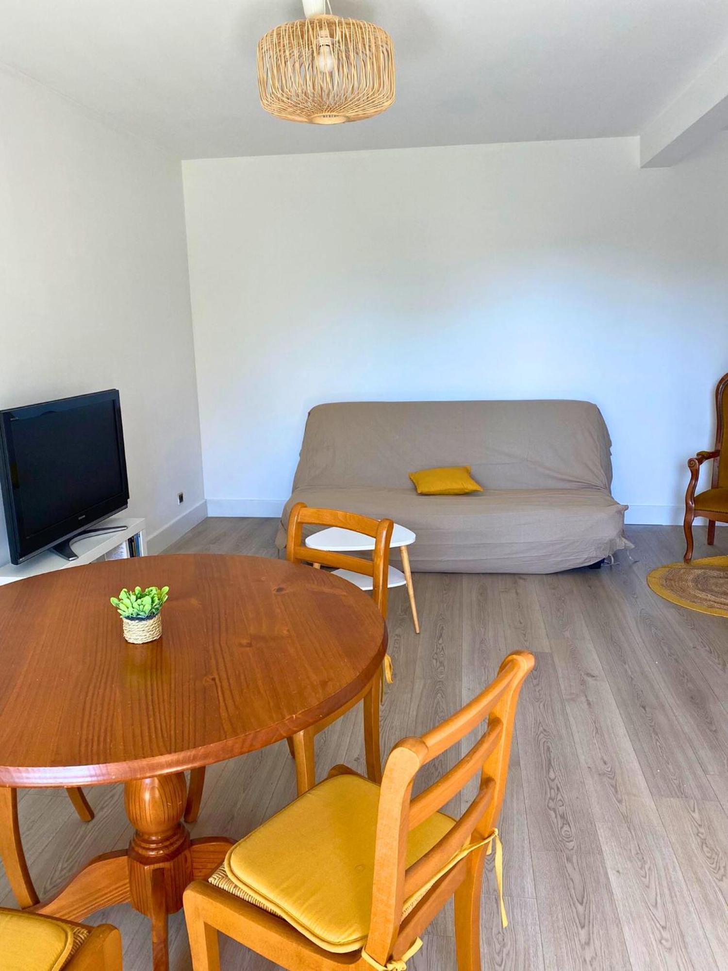 Appartement T2 Entre Et *